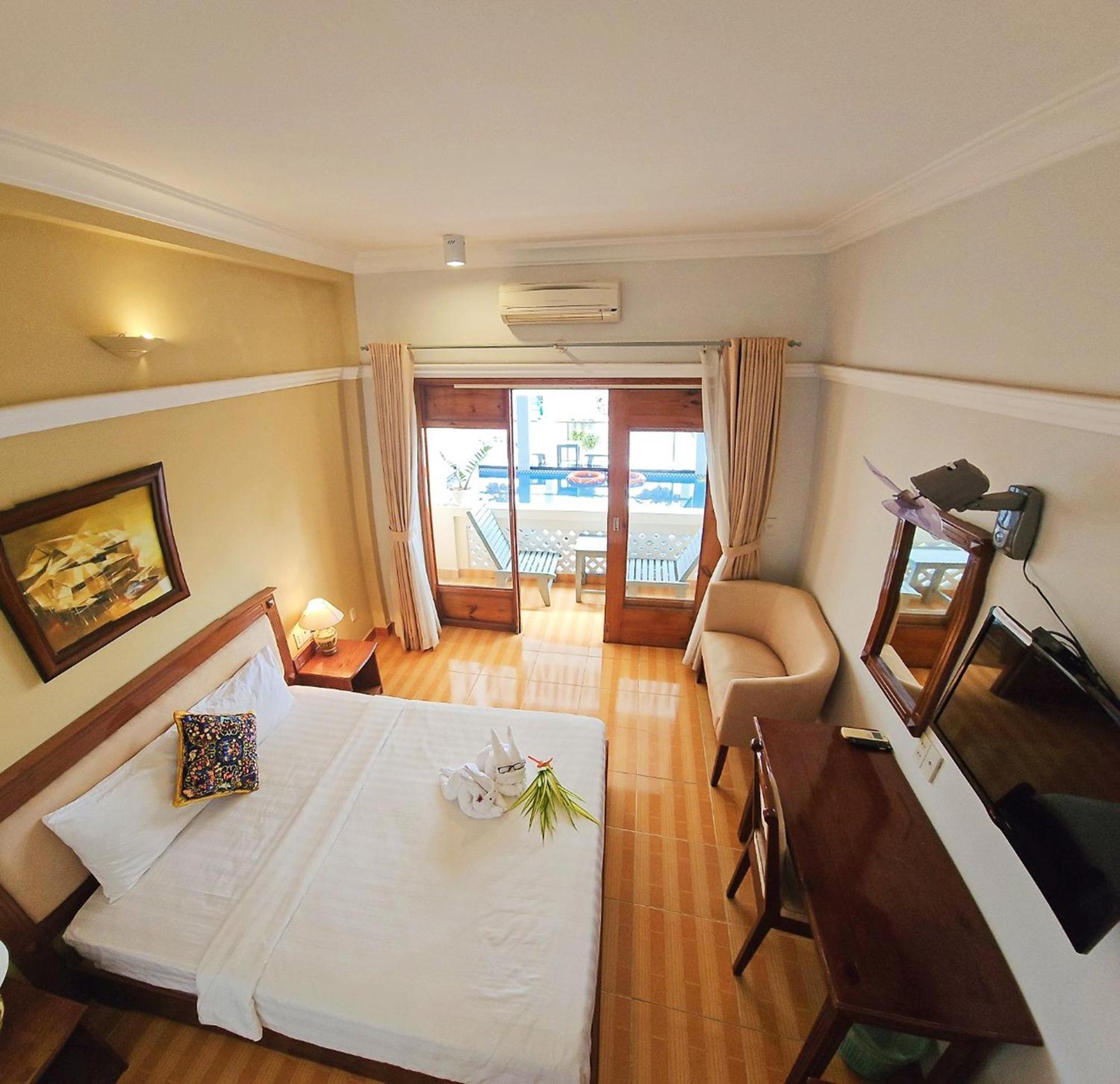 Pay Ocean Valley Hotel Mui Ne Exterior photo