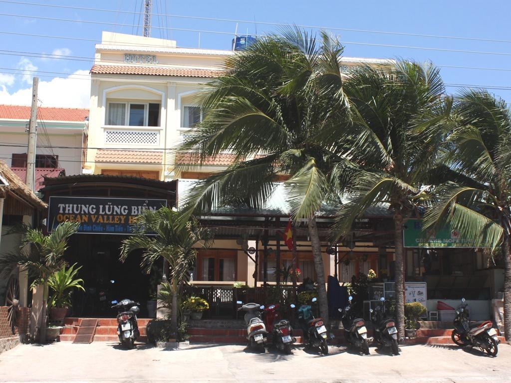 Pay Ocean Valley Hotel Mui Ne Exterior photo
